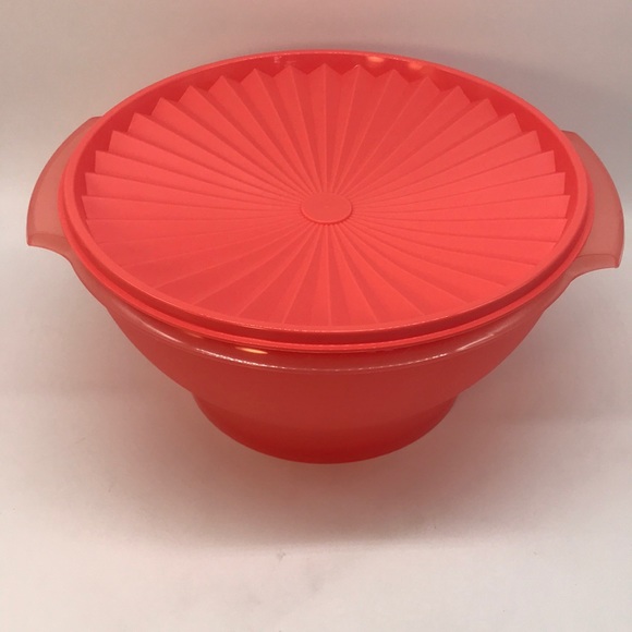 Tupperware Servalier Salad Bowl 4.3 Liter